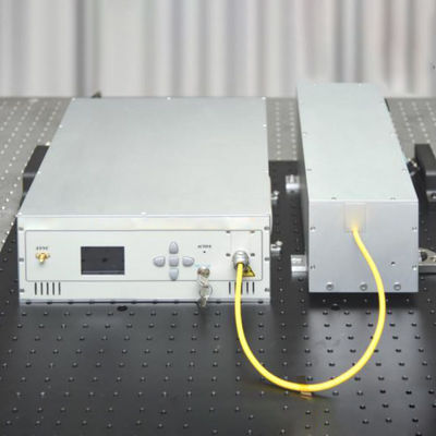 Hochleistungs-Femtosekunden-Pulsfaserlaser 1560 nm mit hoher Wiederholungsfrequenz