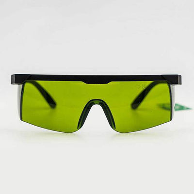 Breitspektrum-Laserschutzbrille. Laserschutzbrille mit kontinuierlicher Absorption