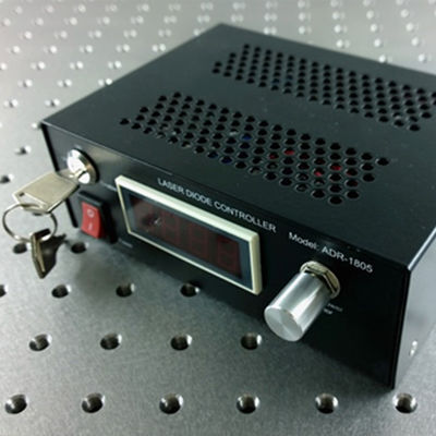 Fasergekoppelte UV-IR-Laserdiodenmodule mit Multimode- und Singlemode-Faserausgang