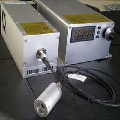 Schlüsselfertige fasergekoppelte Diodenlasersysteme mit 375 nm bis 1920 nm